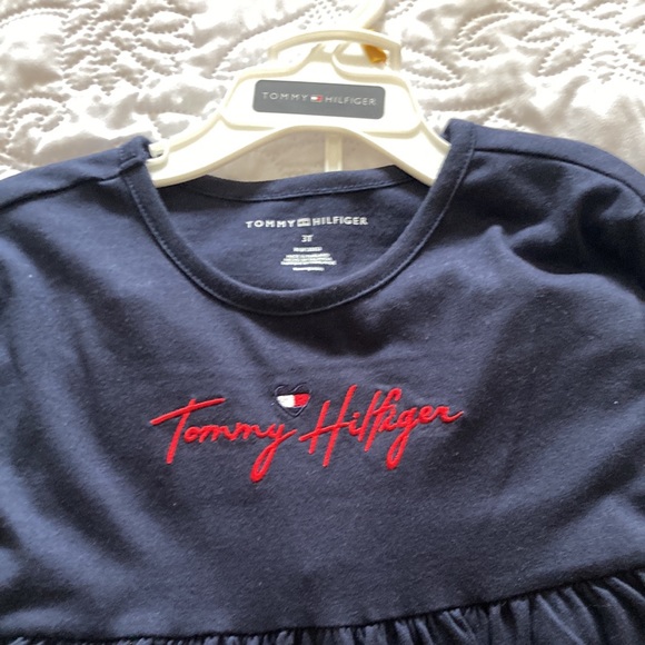 Brand New, cute 2 piece outfit. - Picture 3 of 4